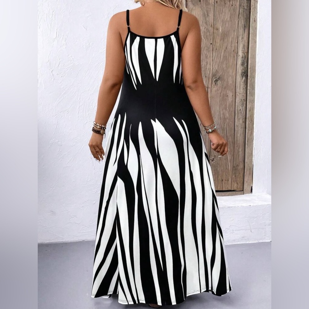Boho Black & Tan Zebra Print Maxi Dress | Beach Vacation Sundress - Picture 5 of 6